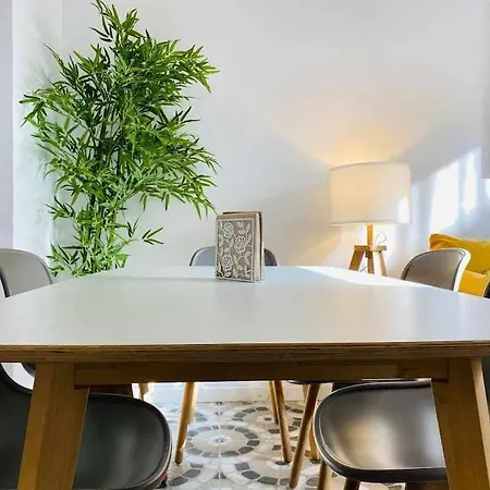 Bazan Apartamento En El Centro De Apartment Malaga